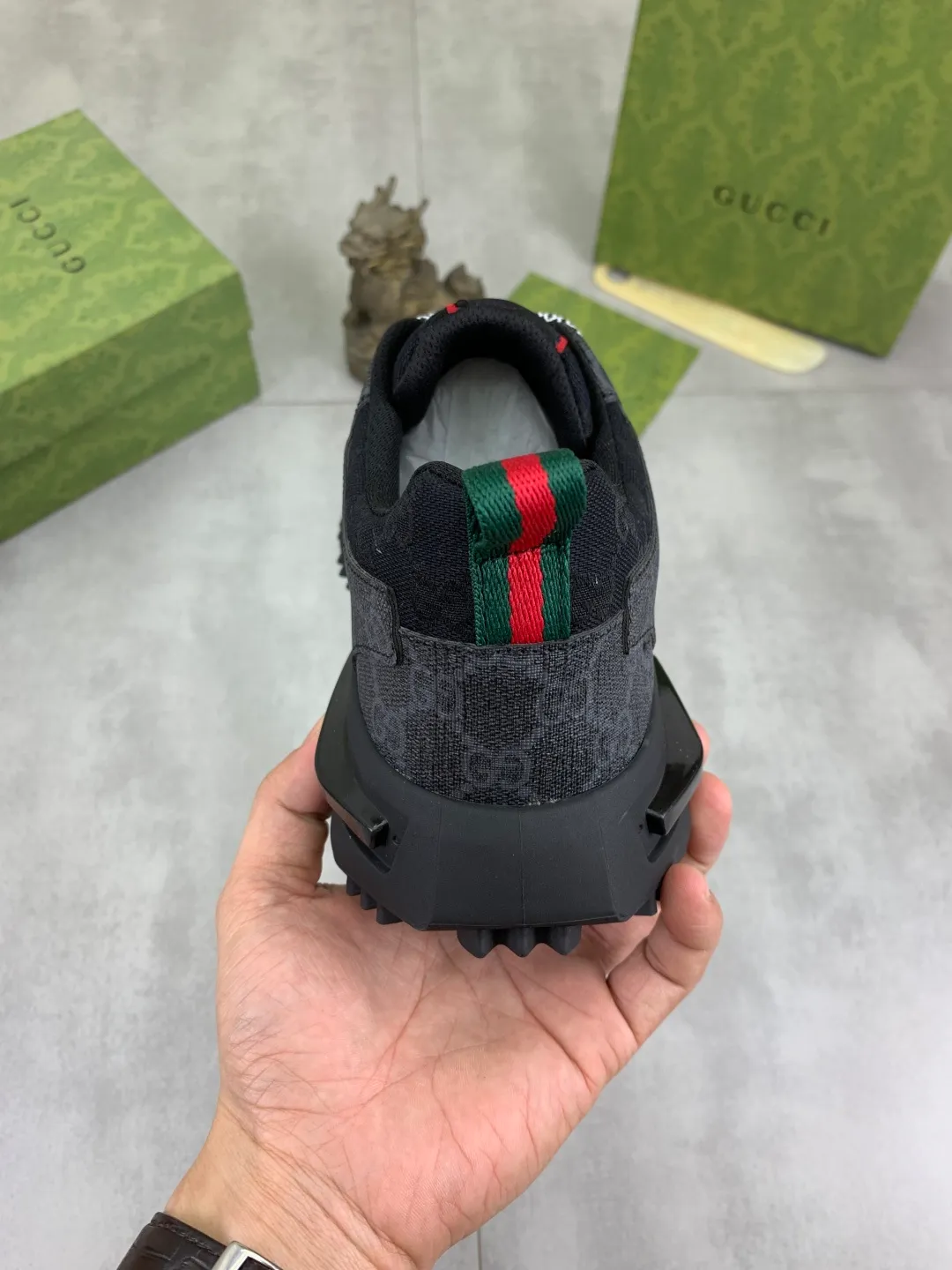 Men's men's shoes 💰P440💰 [New model] (GUCCI) official website's latest 🎁🎁casual and fashionable men's shoes 👟, hot style 💥 style is simple and elegant, exclusive for trendy men. Unique official website's latest brand double G elements Original 👑Gucci decoration, fashionable and generous, the fabric is original frosted calfskin✅Fully imported first-layer pigskin lining, the official website specifies wear-resistant, lightweight original rubber casual outsole, the classic model is taken in real life🎬38-44 3️⃣ colors available